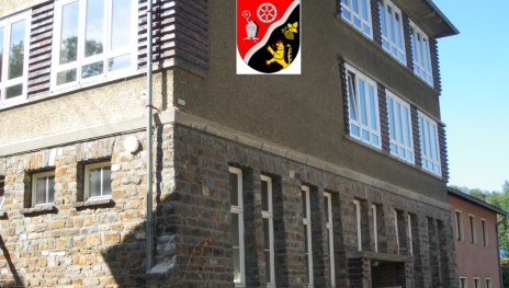 B&uuml;rgerhaus mit Logo | &copy; Gerhard Blum
