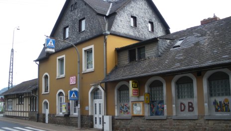 Bahnhof | &copy; Gerhard Blum