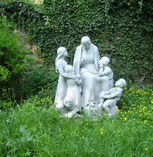 Mutterdenkmal | &copy; Gerhard Blum